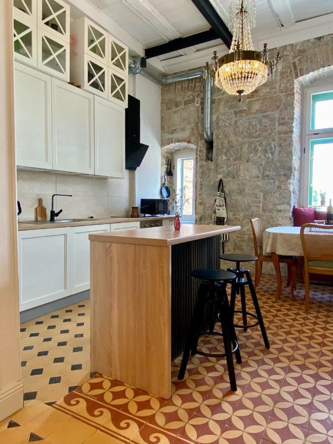 Appartement Dardin à Split Extérieur photo